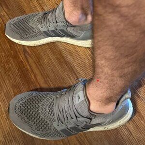 Adidas Ultraboost DNA grey beaters size 10